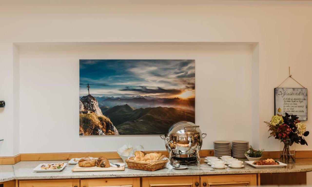 Hotel Guggenberger Kleinarl Bagian luar foto