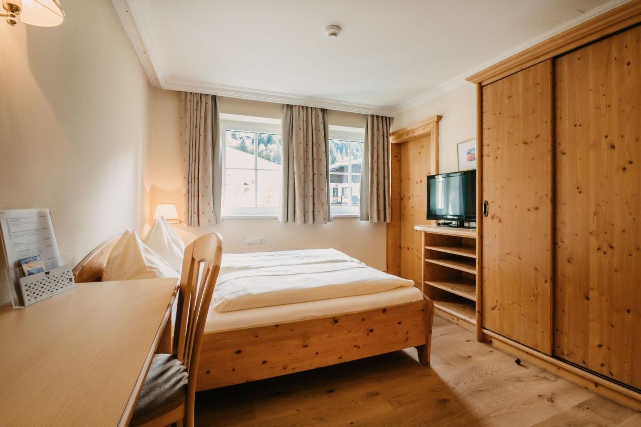 Hotel Guggenberger Kleinarl Bagian luar foto
