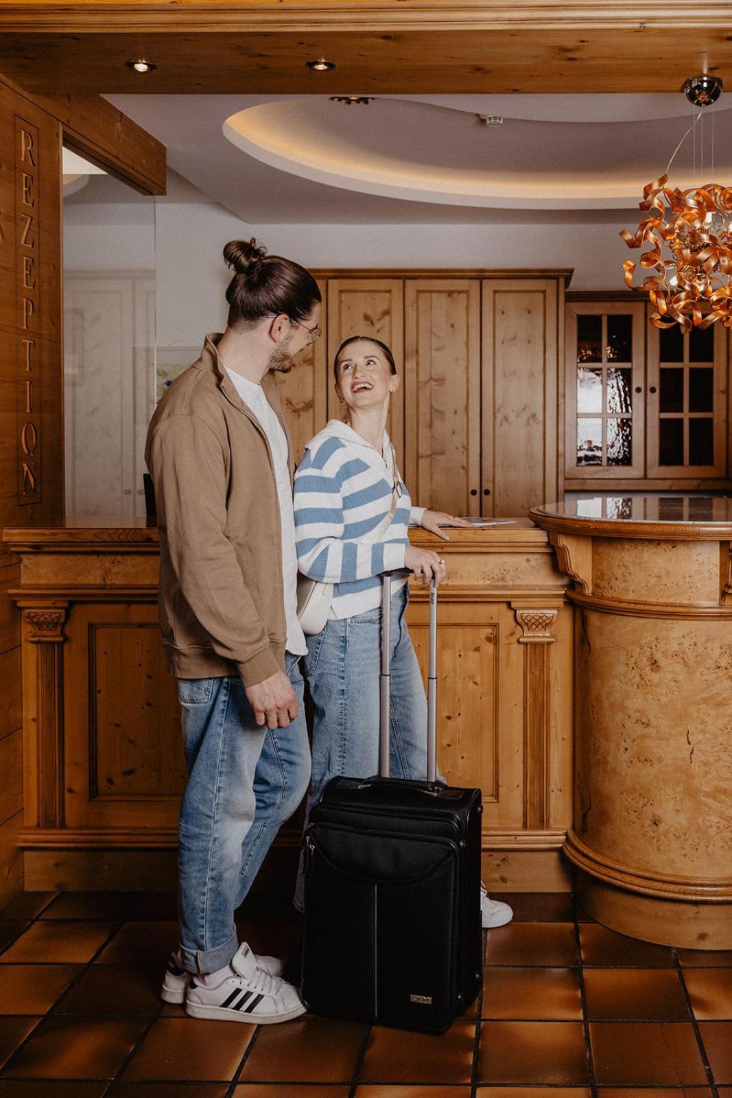 Hotel Guggenberger Kleinarl Bagian luar foto